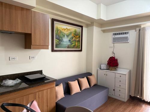 Project 4 Apartment | Stylish 1 BR Condo at DMCI TheOrabella QC - 9.5/10 Rated!