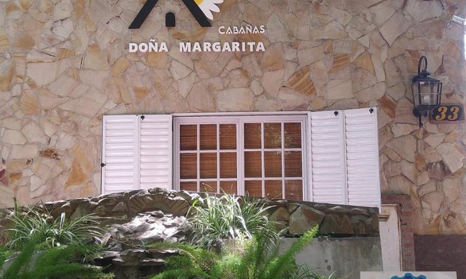 Chascomus Cabin | Discover Doña Margarita: Oceanfront Getaway with Pool