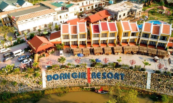 Phong Nha Bed & Breakfast | Relax at Doan Gia Resort Phong Nha with Pool & Hot Tub