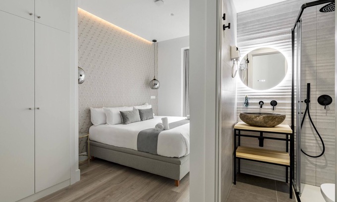 Moncloa - Arguelles Hotel | Elegant Marco Polo Hostal Boutique with Spa & Breakfast