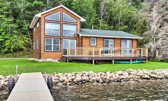 Motley Cabin | Idyllic Lakefront Home with Deck & Private Dock Awaits!