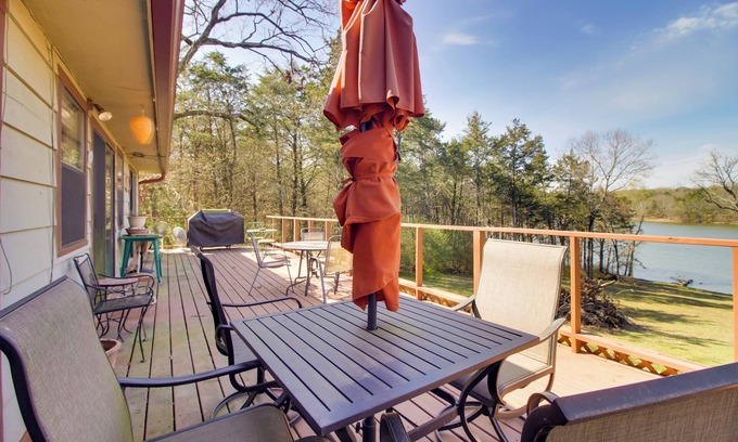 Scranton House | Dock & Water-View Deck: Home on Lake Dardanelle