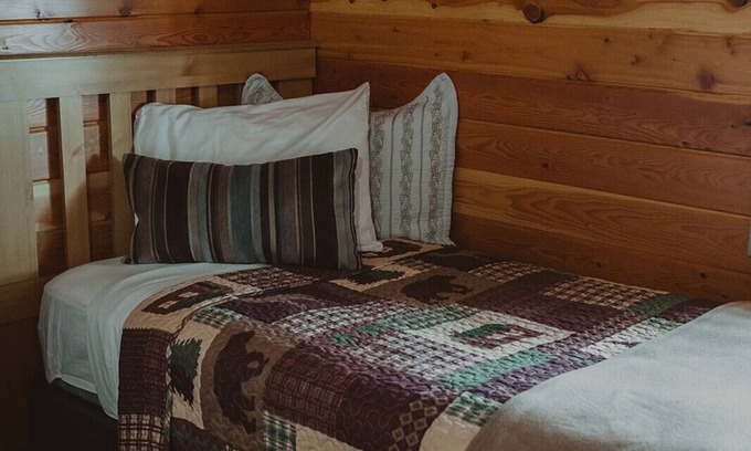 Seeley Lake Cabin | Family-Friendly Dockside Cabin at Tamaracks Resort Awaits
