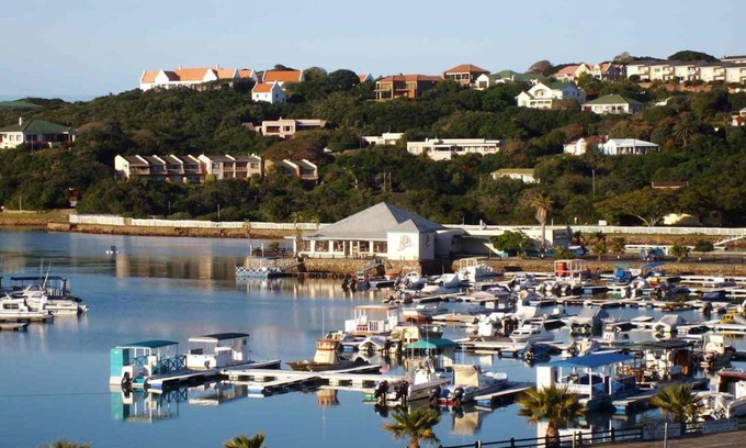 West Bank House | Top-Rated Dockside Guest House with Family-Friendly Amenities