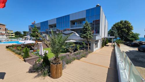 Kiten Hotel | Exclusive Dodo Beach Club: Adults Only with Oceanfront Bliss