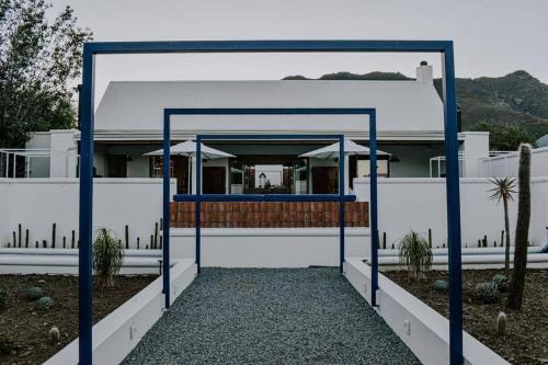 Riebeek Kasteel Villa | Discover Dodo House: Oceanfront Retreat with Top Amenities