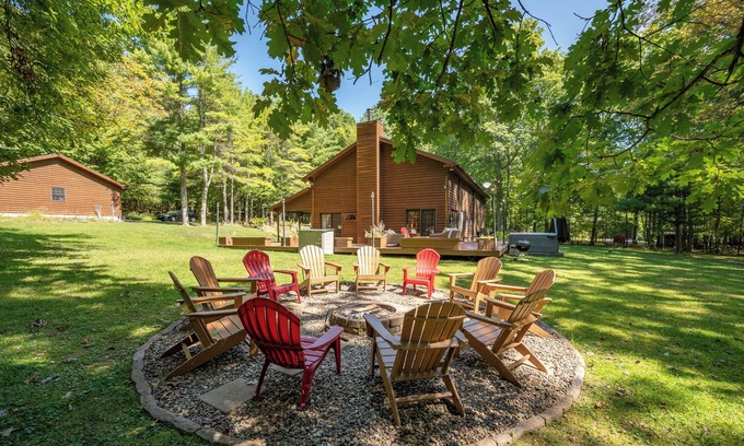 Paradise Point House | Dog Friendly Chalet Near Deep Creek w/Dock Slip