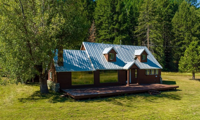 Sloat House | Pet-Friendly Retreat on 200 Acres with Scenic River Access