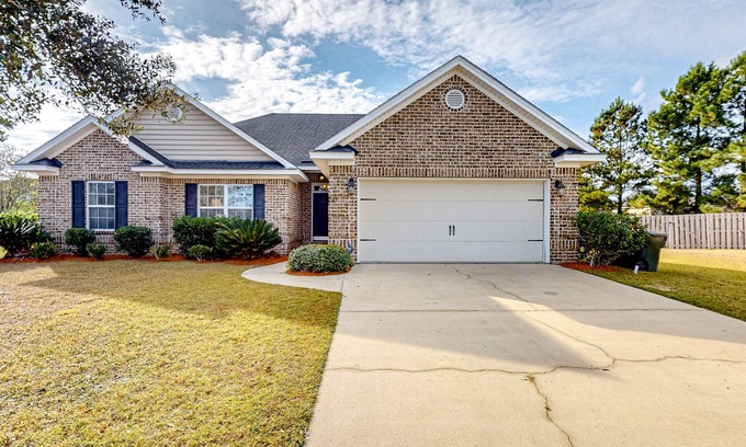 Pooler House | Pet-Friendly Retreat with Ocean View and Large Yard