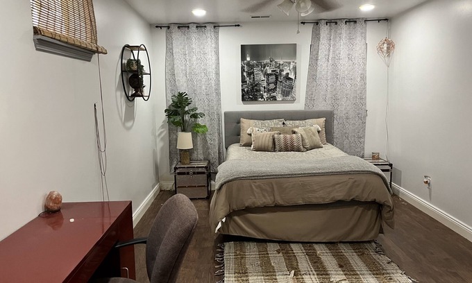 Ashland House | Pet-Friendly Retreat with Pool and Family Amenities