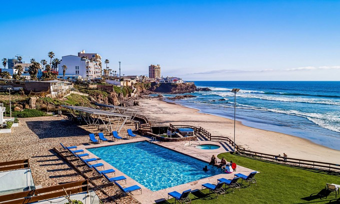 La Paloma House | Dog-Friendly Oceanfront Retreat with Heated Pool & Hot Tub