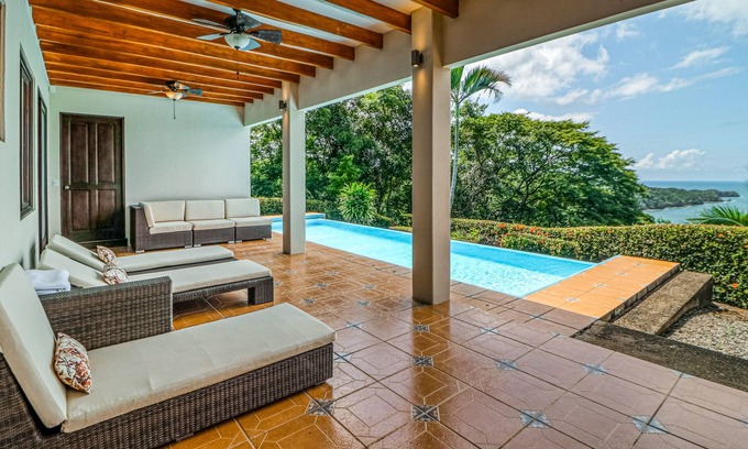 La Cruz House | Pet-Friendly Retreat with Ocean Views and Covered Terrace