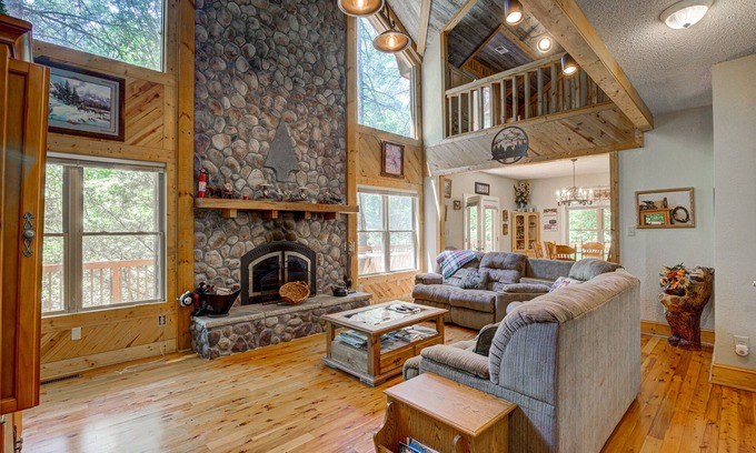 Wiley Cabin | Pet-Friendly Riverfront Cabin with Waterfall View & Firepit