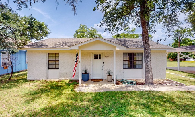 Granite Shoals House | Pet-Friendly Waterfront Retreat with Scenic Views & Dock
