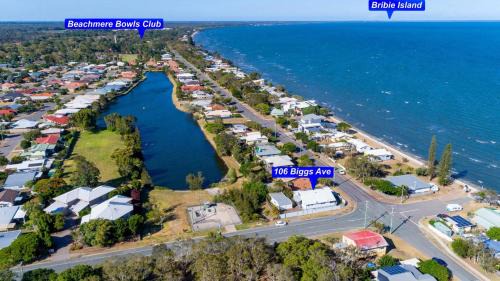 Beachmere House | Pet-Friendly Dog Lovers Retreat for Family Adventures