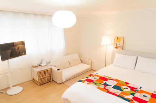 Dohwa-dong Apartment | Dohwa Stay - New Open AREX, 3mins to Gongdeok Station