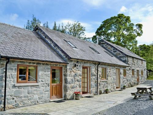 Llanuwchllyn House | Exceptional Dol Afon: Family-Friendly 4-Star Retreat