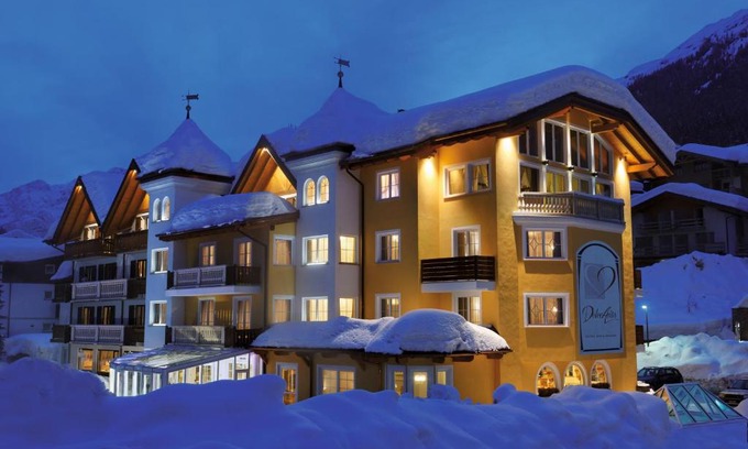 Andalo Hotel | Relax at Dolce Avita Hotel Spa & Resort - 4-Star Oasis