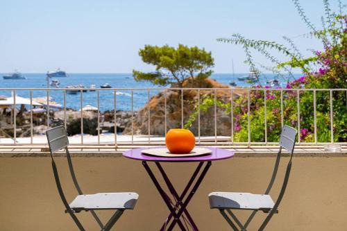 Marina Piccola House | Dolce Vita Beach House stunning views by the sea