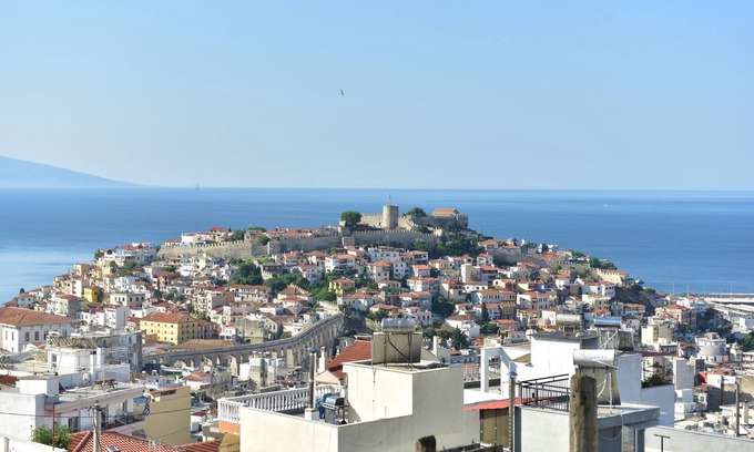 Kavala Apartment | Cozy Dolce Vita-Retire with Breakfast and Kitchen Access