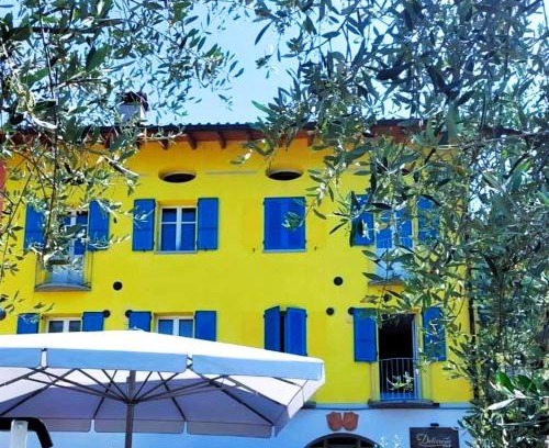 Brusino Arsizio House | Explore Dolceresio Lugano Lake B&B: 9.3/10 Guest Rated