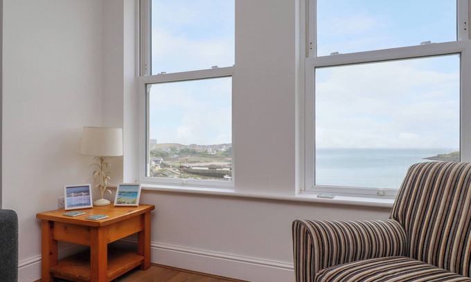 Cemaes Bay Cottage | DOLFOR, pet friendly, country holiday cottage in Cemaes Bay