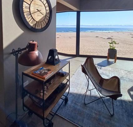 Rand Rifles Villa | Oceanfront Dolphin Beach Villa with Pool & Unbeatable Views