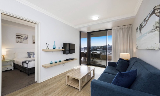 Mandurah Apartment | Dolphins At The Palladio - Maybe see a dolphin or three!