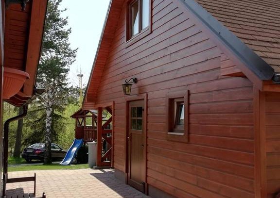 Mlynceky House | Family-Friendly Retreat at Domček pri vode – Rated 9.8
