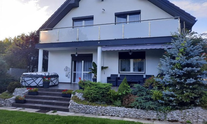 Kielce Apartment | Family-Friendly Comfort at Dom Apartament for Your Next Stay