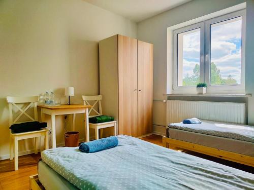 Gubin Hotel | Budget-Friendly Stay at Dom Bez Ścian with Family Amenities
