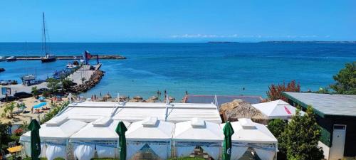 Sveti Vlas Apartment | Cozy Dom-El Real Apartments with Ocean Views in Sveti Vlas