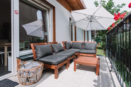 Gorny Sopot Bed & Breakfast | Charming Dom gościnny Lukluk: Pet-Friendly Ocean View Escape