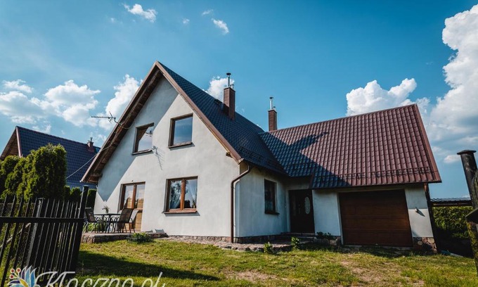 Studzienice House | Idyllic Dom Kłączno: Cozy Retreat Near Forests and Lake