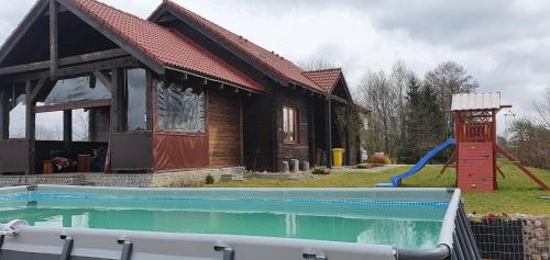 Karwie House | Beautiful Dom na Wysokim Brzegu with Oceanfront Pool