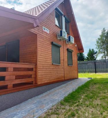 Morag Ski Chalet | Guest Rated 9.9: Dom NARIE by Lake Narie with Hot Tub