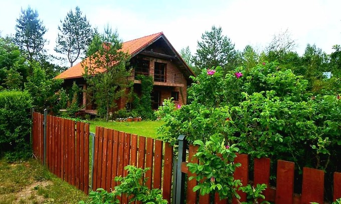 Szczytno House | Discover Dom pod głogami: Pet-Friendly Ocean View Retreat