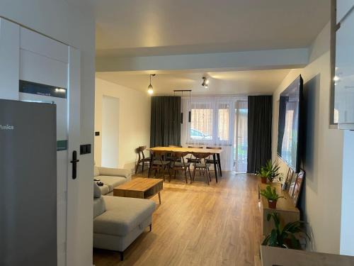 Spytkowice Apartment | Family-Friendly Retreat at Dom pod orzechem - Rated 8.9/10