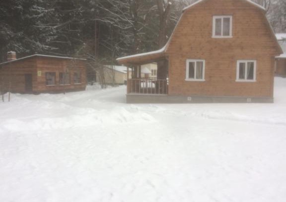 Minsk Region Cabin | Pet-Friendly Home with 4 Bedrooms and Hot Tub Awaits