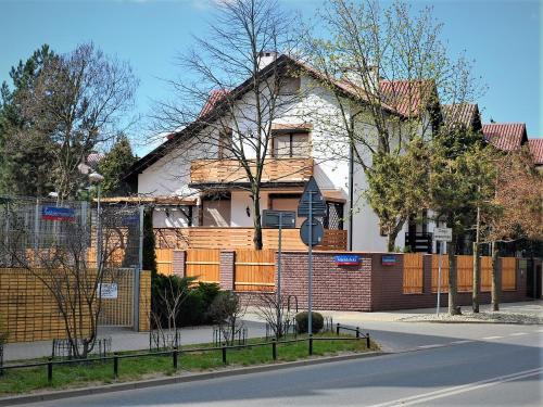 Mokotow House | Dom Stegny: Guest Rated 9.9 with Hot Tub & Family Friendly