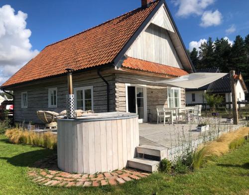 Szemud House | Relaxing Retreat: Dom z Bieszczad na Kaszubach with Hot Tub