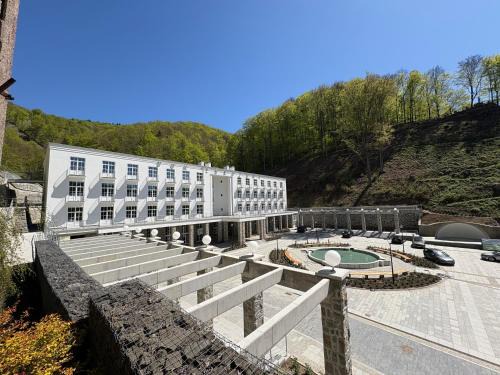 Zegiestow Zdroj Hotel | Dom Zdrojowy CECHINI