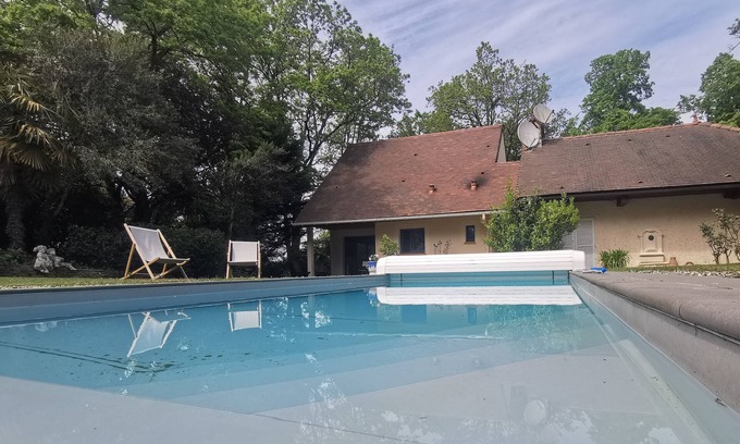Montastruc-la-Conseillere House | Relax at Domaine de la Valade Near Village Center