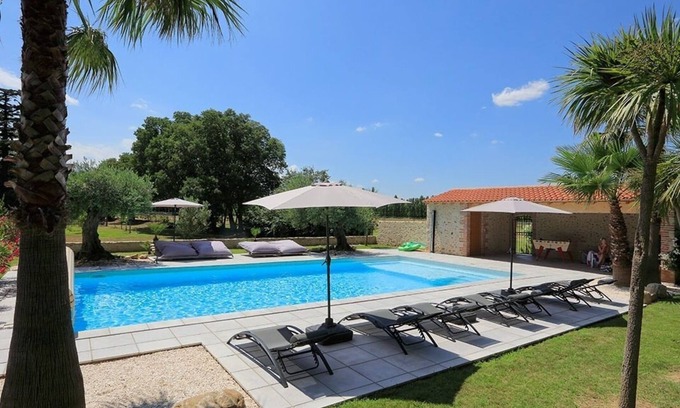 Saint-Genis Cottage | Unforgettable Stay at Domaine Castell de Blés - Gîte Vermeille