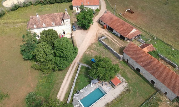 Quissac House | Discover Domain Near ST Circq Lapopie with Pool & Breakfast