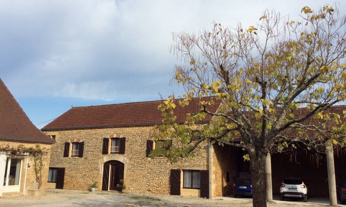 Le Buisson-de-Cadouin Cottage | Discover the Comfort of Domain of Manilau - The Cribs