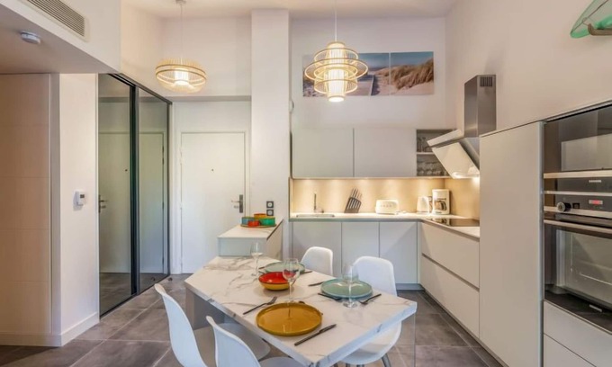 Soorts-Hossegor Apartment | Oceanfront Escape at Domaine Aïga by Interhome, Rated 9.4