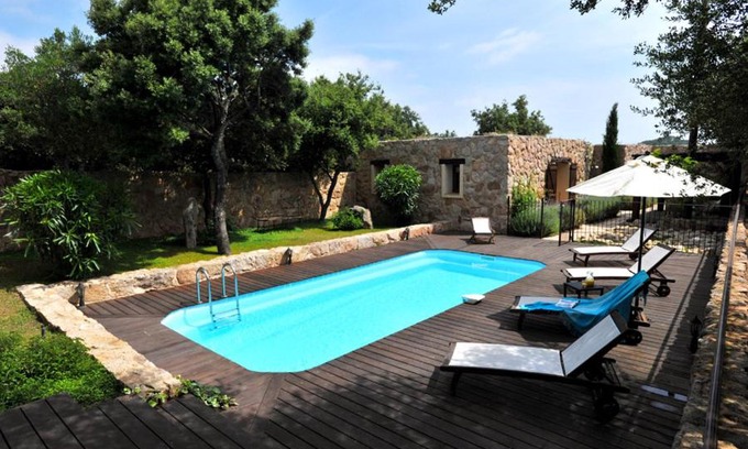 Porto-Vecchio Villa | Discover Domaine Brellinga in Tavara: 4-Star Poolside Escape