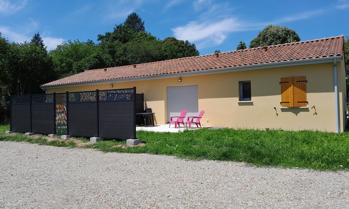 Saint-Pardoux House | Discover Domaine des Hameaux du Lac: Family-Friendly Stay