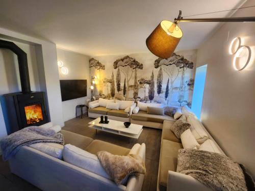 Saint-Hubert House | Relaxing Gîte & Spa Experience at Domaine de Godchure
